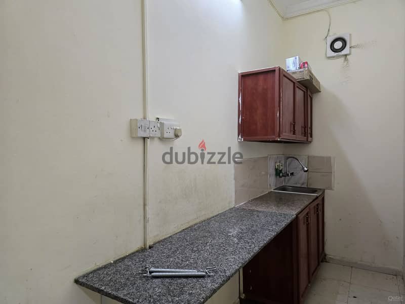 1 BHK - AL THUMAMA , DOHA - FAMILY VILLA APARTMENT 3