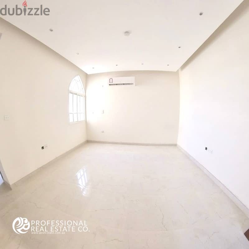 UnFurnished | 5 BHK Standalone Villa with Outhouse in Markhiya 5