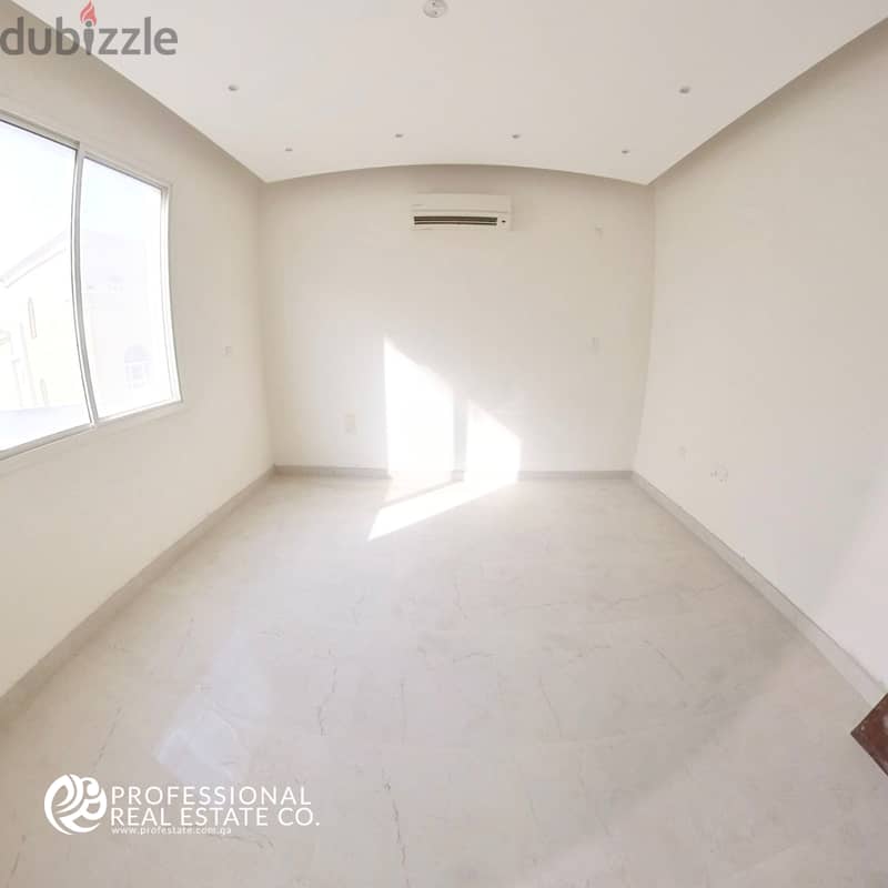 UnFurnished | 5 BHK Standalone Villa with Outhouse in Markhiya 7