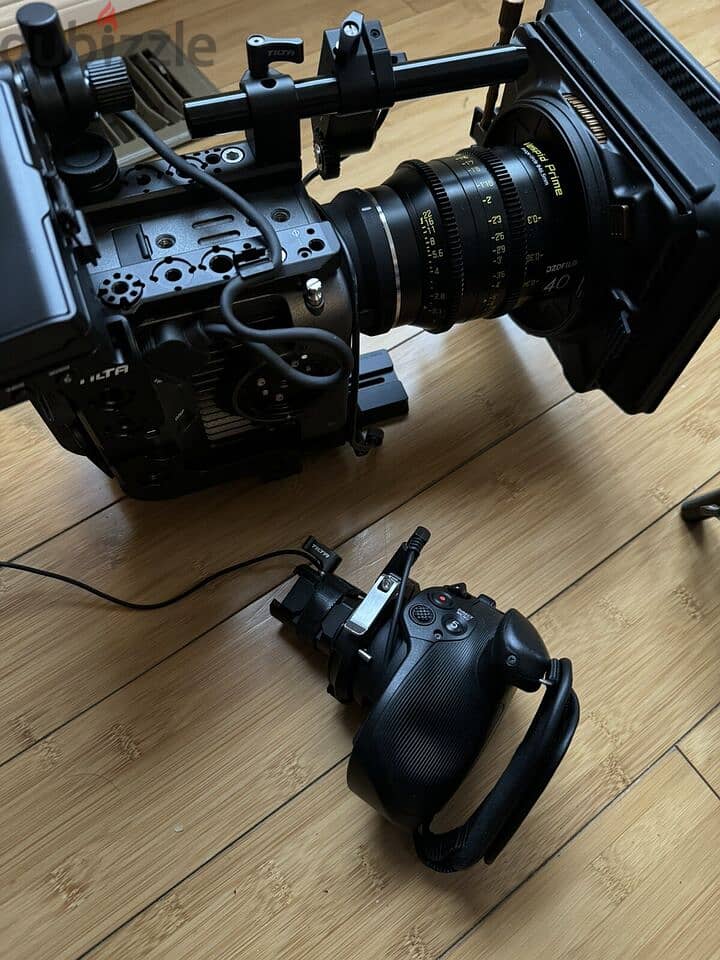 Sony FX6 Cinema Kit 24-105mm Lens 0