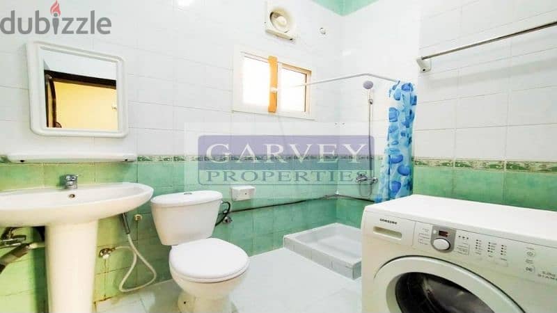 Fully Furnished Private  1 Bedroom Outhouse Near Villagio ! 6