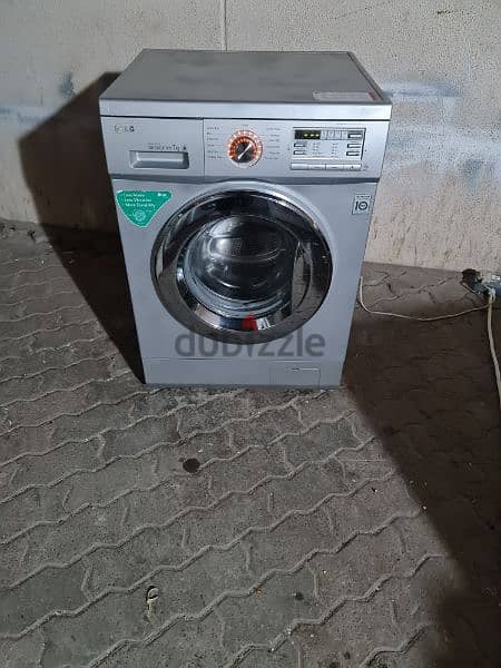 lg 7. kg Washing machine for sale good quality call me. 70697610 0