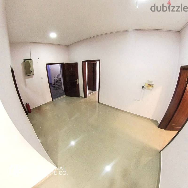 Unfurnished | 3 BHK Apartment in Bin Omran | Near Al Meera 3