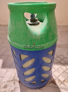 Gas cylinder for sale for 300 riyal