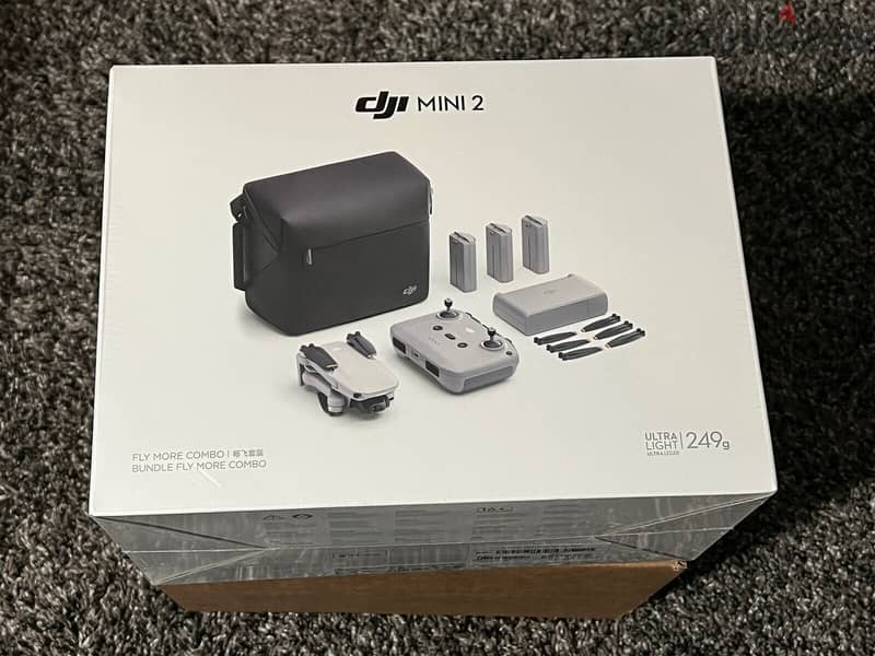 DJI Mini 2 Fly More Combo Quadcopter w Remote Controller 0