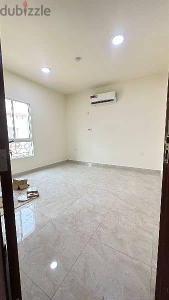 5 Bedroom + Maid Room Villa For Rent - Abuhamur 4