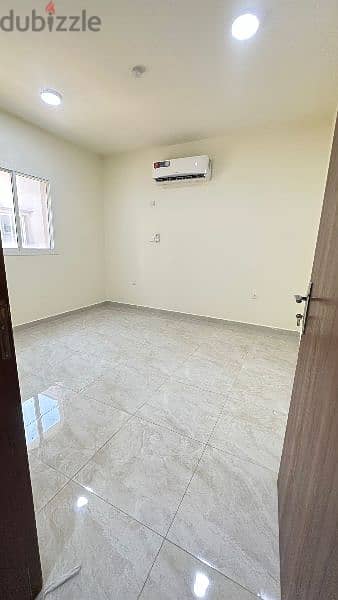 5 Bedroom + Maid Room Villa For Rent - Abuhamur 6