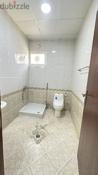 5 Bedroom + Maid Room Villa For Rent - Abuhamur 7