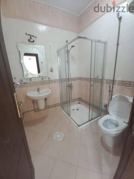 2BHK 2 bathroom mathar qadeem 4500 8