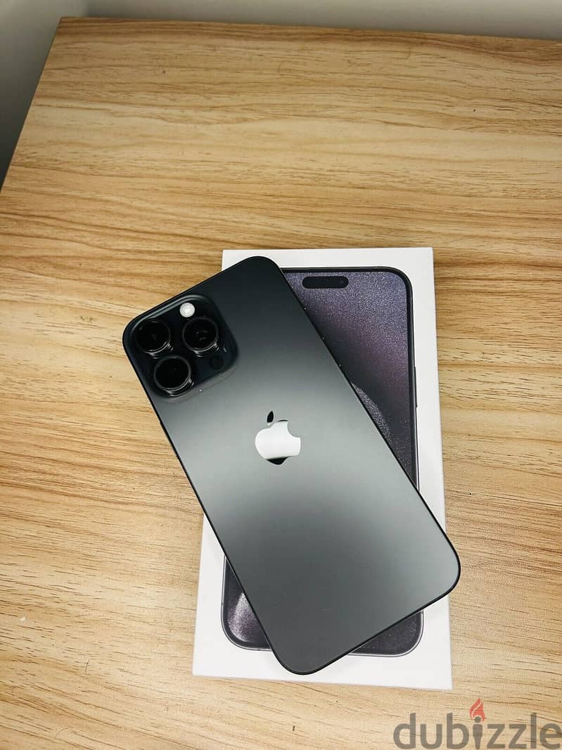 Apple iPhone 15 Pro Max 3