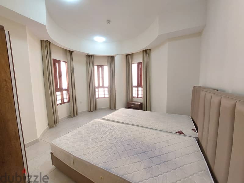 Spacious 2 BHK FF at Muntaza for Family/ladies 5