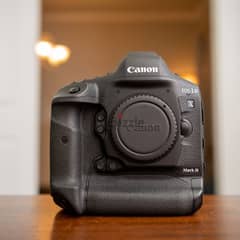 CANON E O S - 1D X MARK III (BODY ONLY)