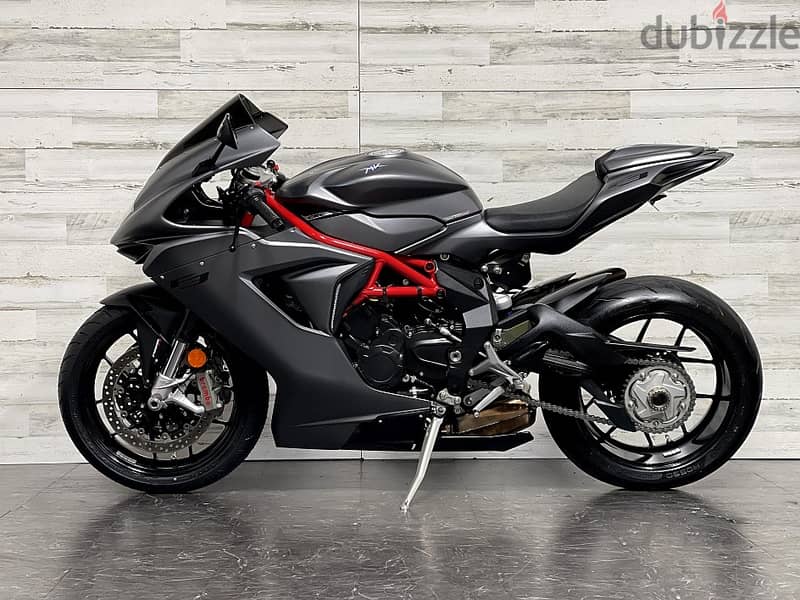 2018 MV Agusta (+97466574363) 1