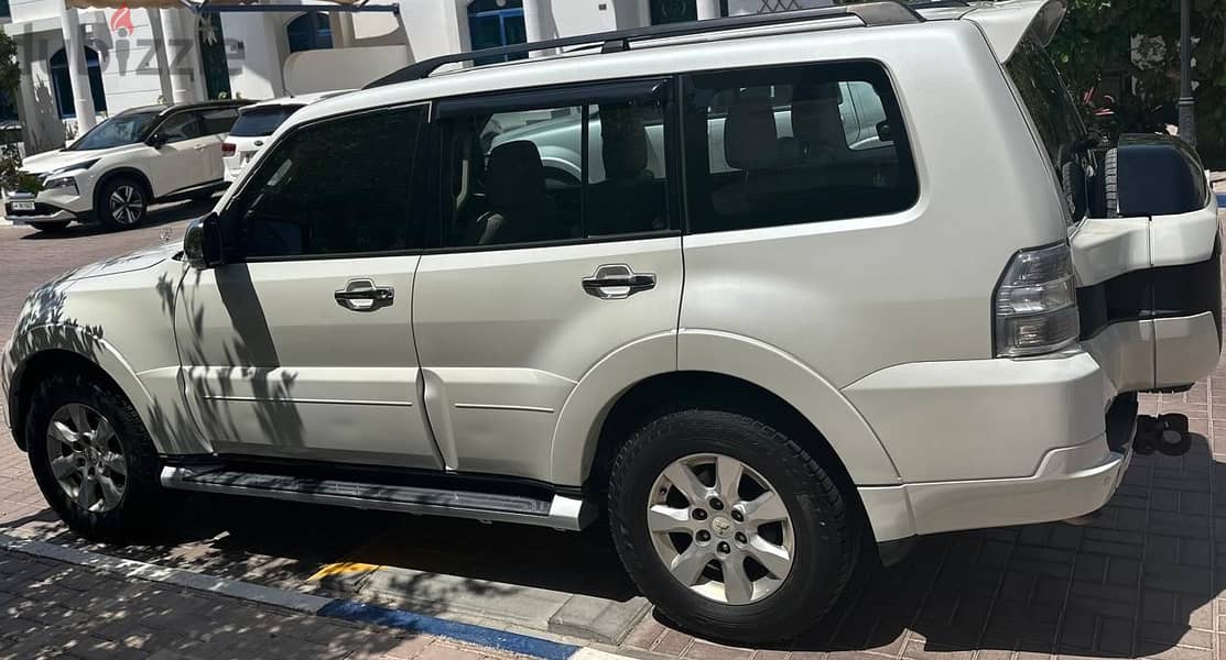 Mitsubishi Pajero 2015 5