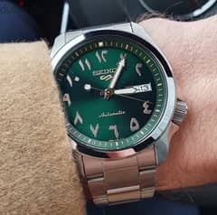 luxury Seiko green arabic dial automatic rare and prized 0