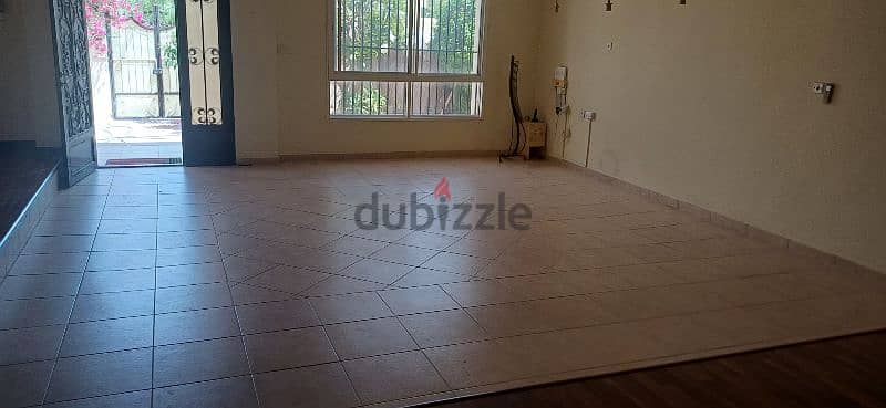 Standalone 5 B/R Villa with Garden near Khalifa Stadium 4