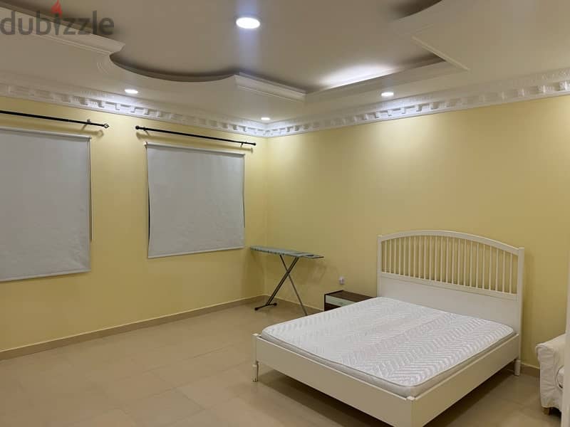 Spacious 2bhk room 3