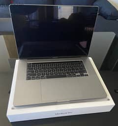 MacBook Pro 13.3" Laptop - Apple M1 chip - 8GB Memory - 512GB SSD