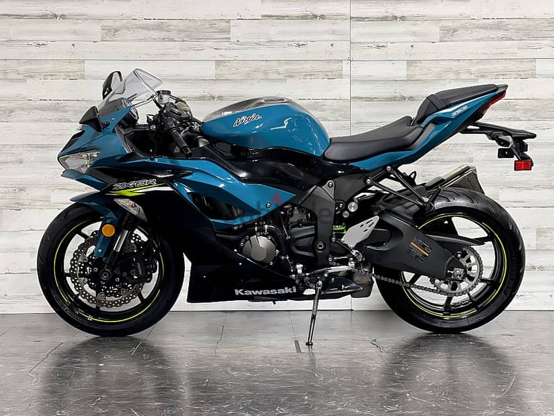 2021 Kawasaki Ninja ZX-6R ( +974 6657 4363) 0