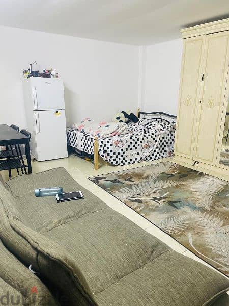 rooms for rent only for bachelor girls and family 4