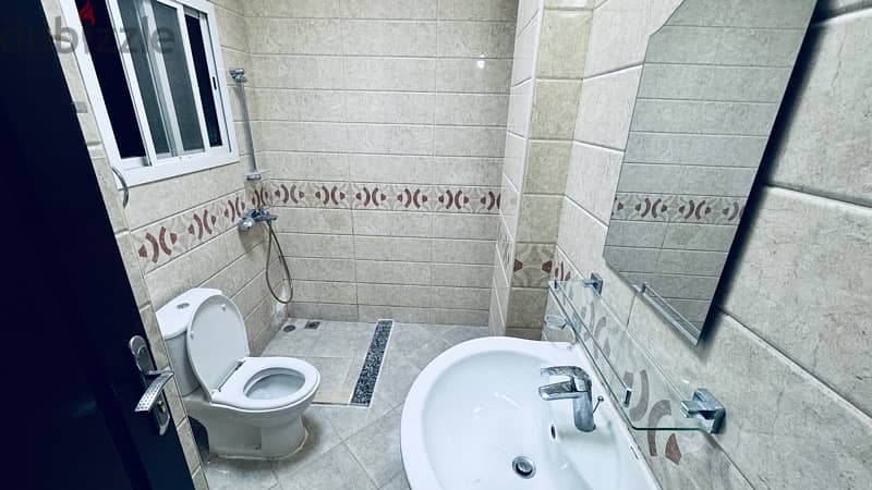 3 bhk apartment in old airport near helath center 10