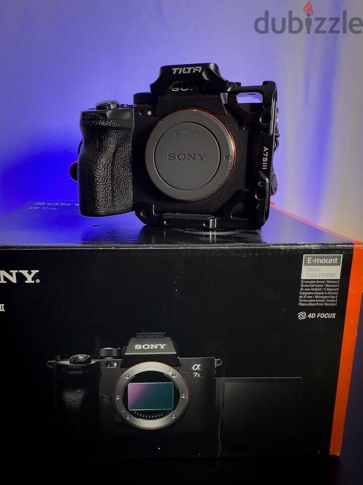 Sony Alpha A7S III Mirrorless (Body Only) . . . 0