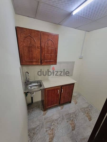 STUDIO ROOM AVAILABLE IN AL-AZIZIYA. 2