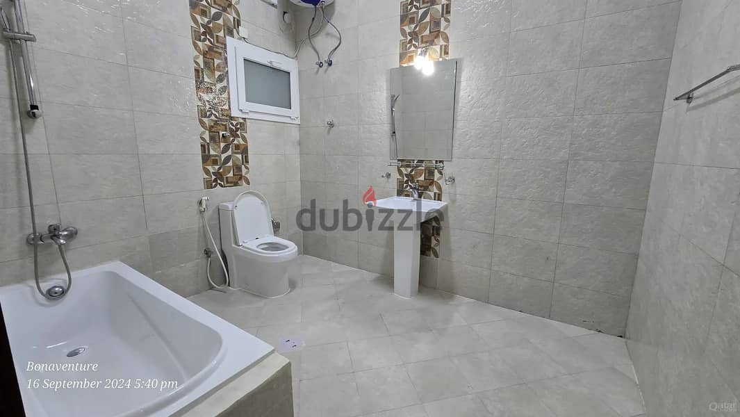 6 BHK - AL KHARTHIYAT , IZGHAWA - Family Villa 4