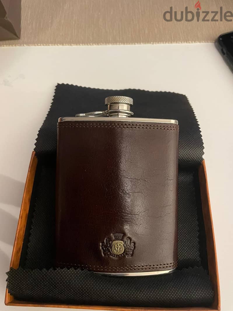 Stainless Steel Flask covered by genuine leather - Wittchen 5