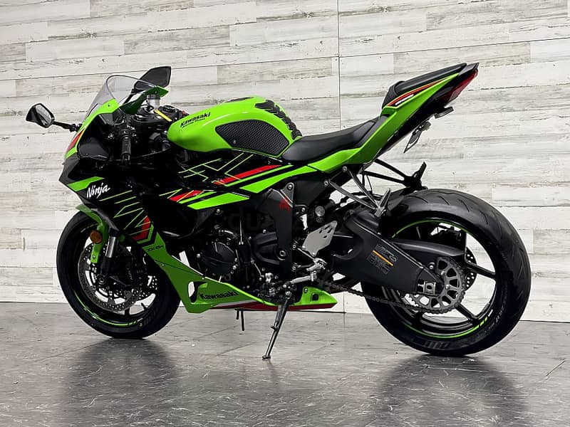 2024 Kawasaki Ninja ZX-6R KRT +974 66574363 1