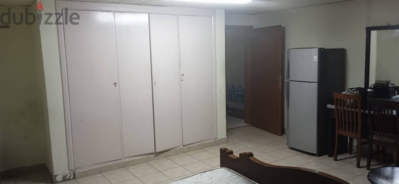 Furnished studio in Doha Jaded 4