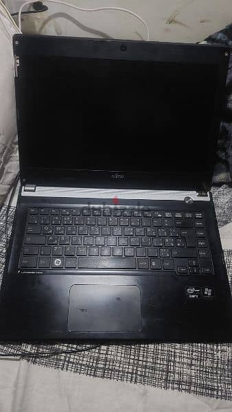 Fujitsu Core i7 laptop 2