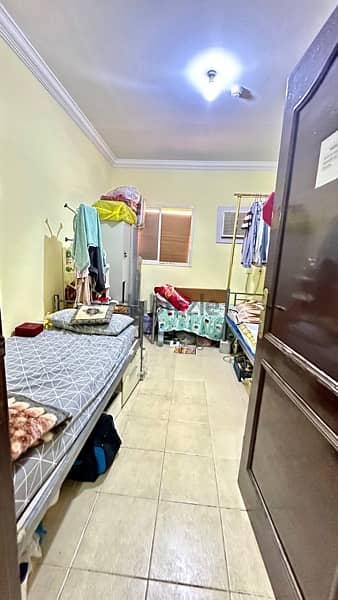 44 Room For Rent - Near Asian Town 1