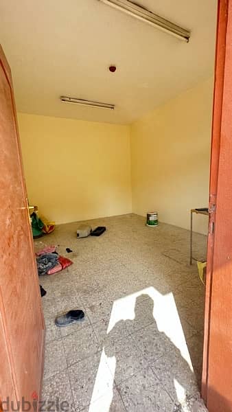 30 Room For Rent - Independent Labor camp 1