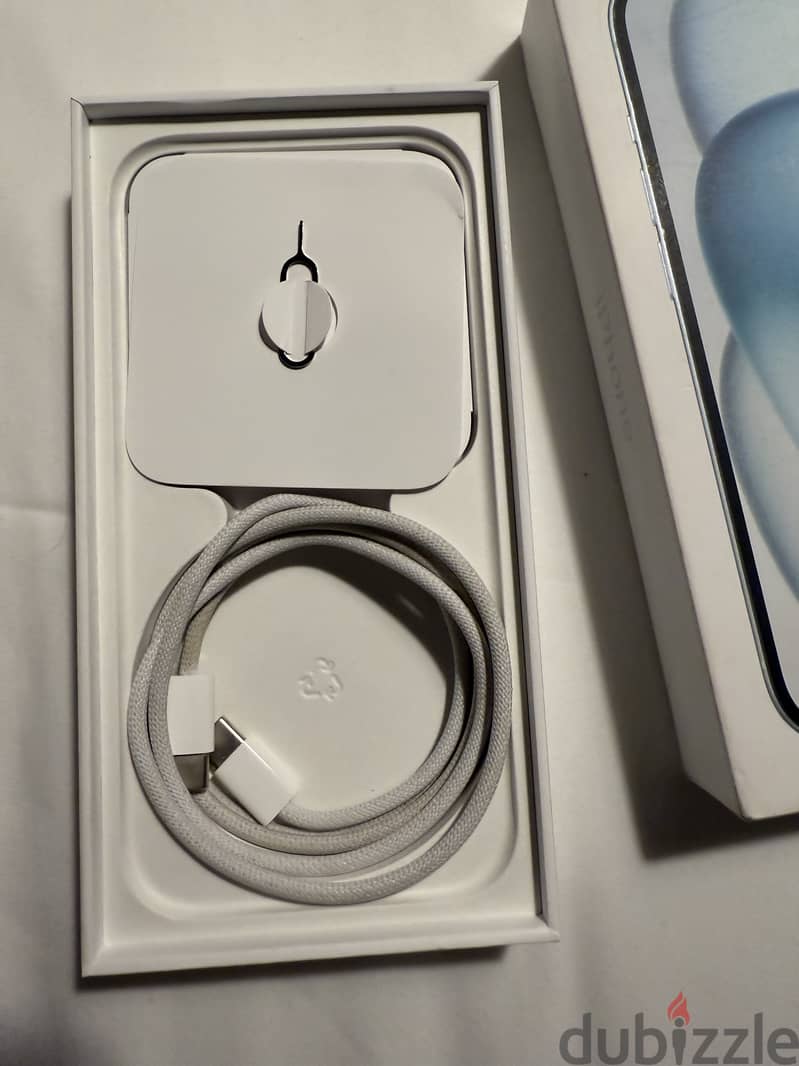 iPhone 15 128 gb White 1