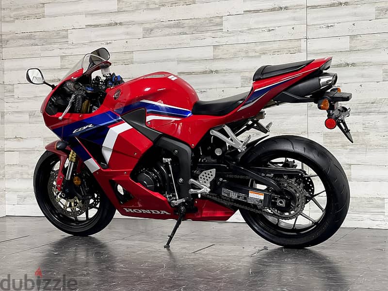 2023 Honda CBR600RR  (+97466574363) 1