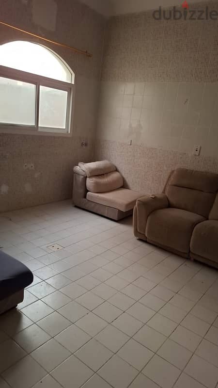 1BHK Room For rent in Al Wukhair behind Al Maha clinic. 2