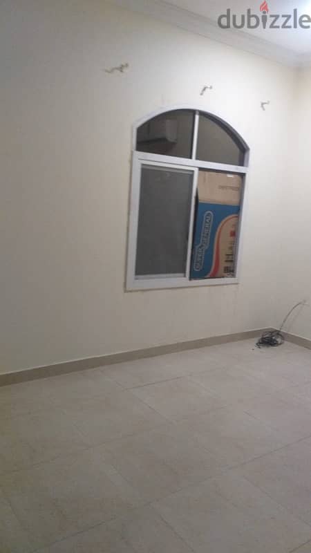 1BHK Room For rent in Al Wukhair behind Al Maha clinic. 4