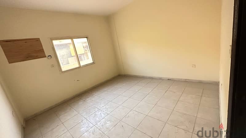 52 Room For Rent 3