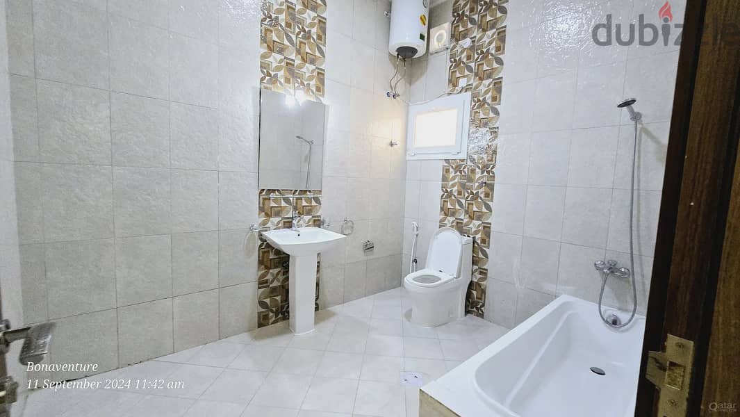 6 BHK - AL KHARTHIYAT, IZGHAWA - Family Villa 8