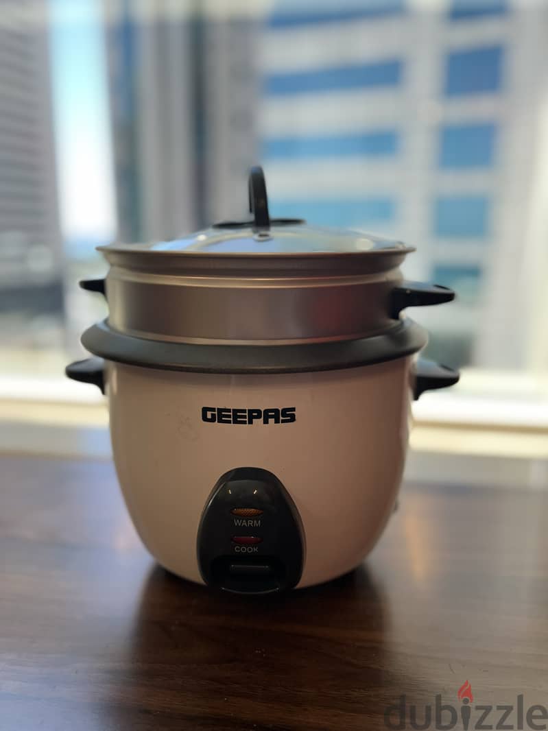 Geepas Rice cooker 0.6L 4