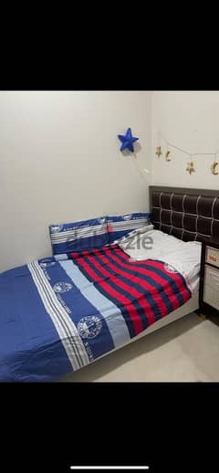 Single bed with mattress 120cm (سرير مع مرتبة ١٢٠سم) 0