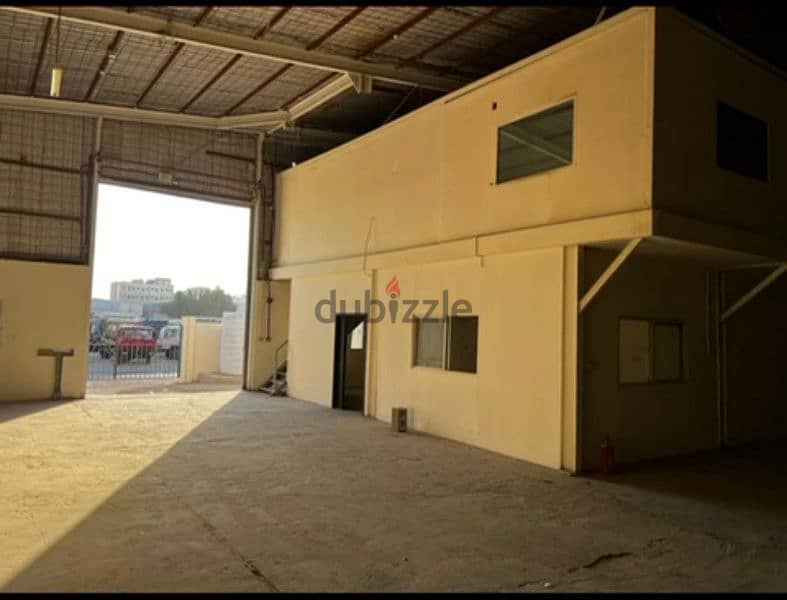 store for rent 1500 m2  coverd area 850 m2 in industrial area 5