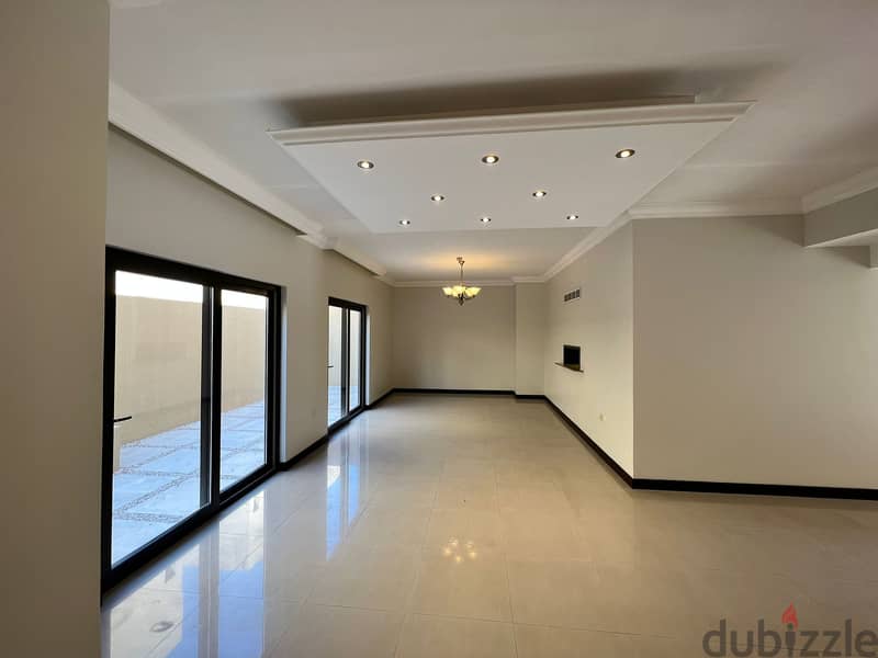 5 Bedroom villa in Al Waab 4