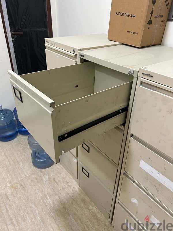 four drawers filling cabinet 5