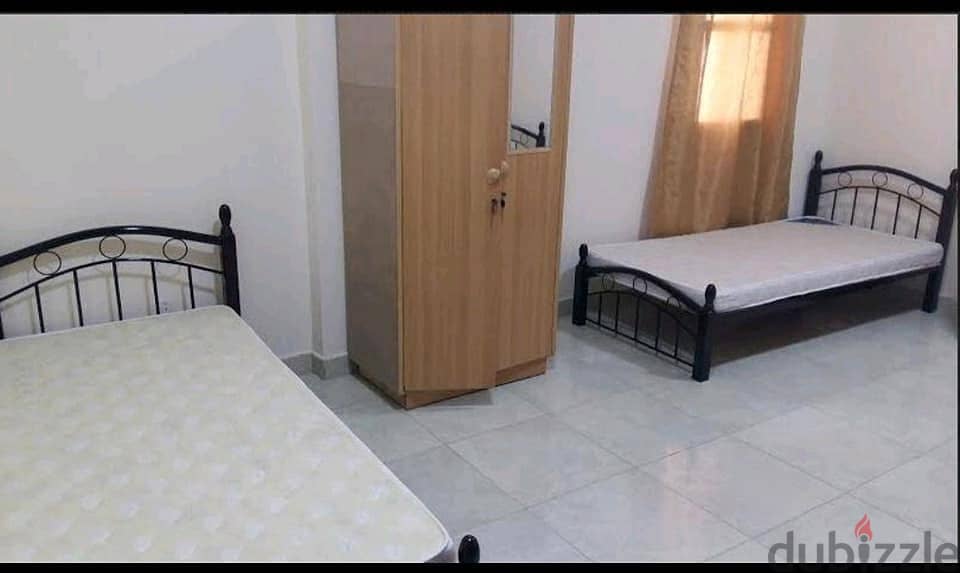 Lady bed space available peaceful bin omran 3