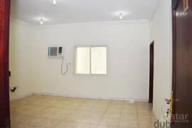 AIN KHALID - Spacious Family Villa 0