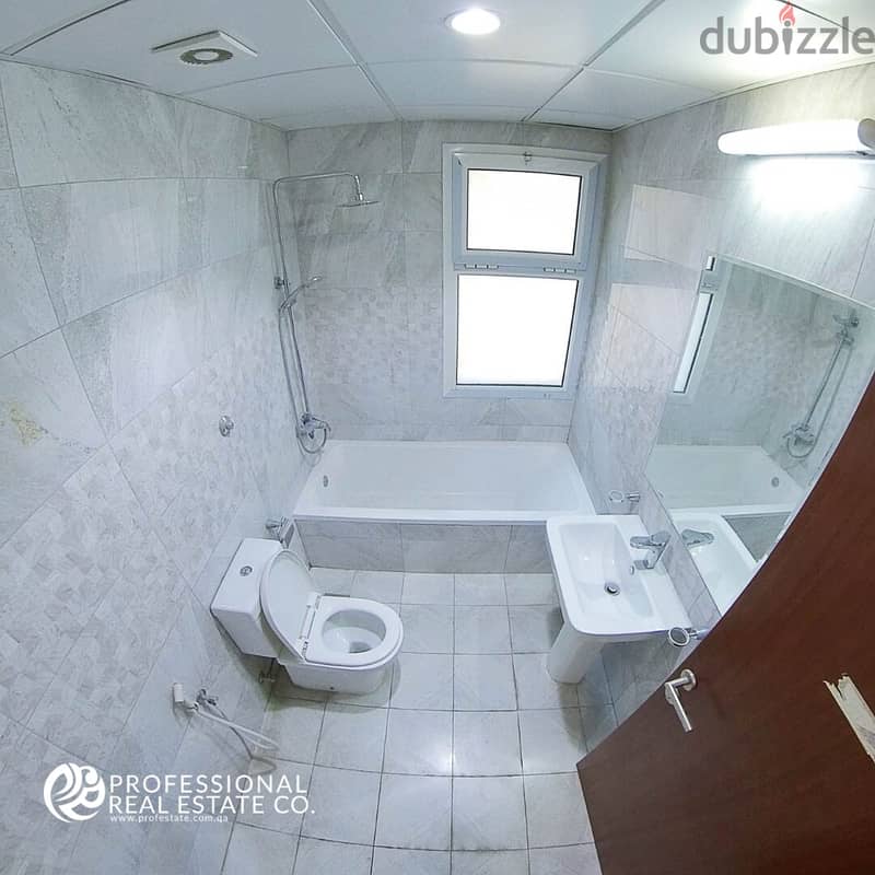 Unfurnished | 3 BHK Apartment in Muntazah | Near Muntazah Park 7