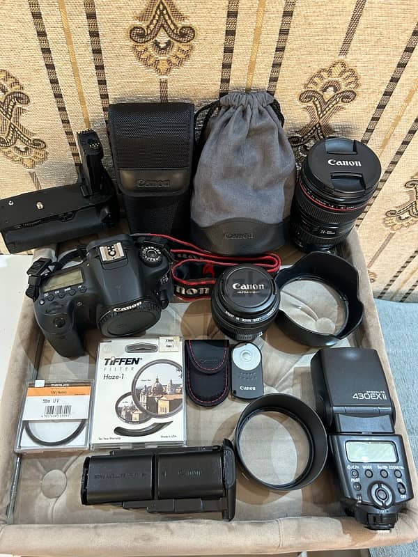 Canon EOS 60D camera set 1