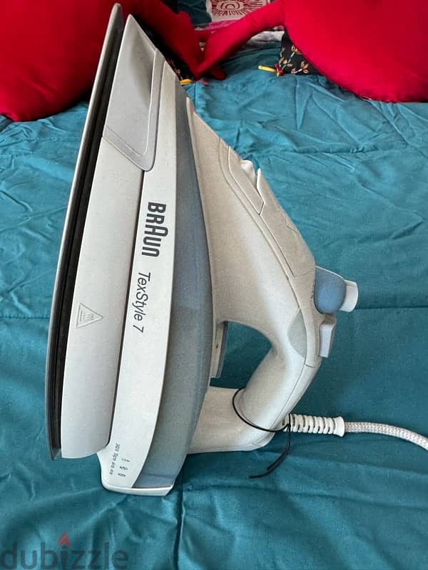 Clothes steam iron Braun Texstyle 7  , 2400 w, 1